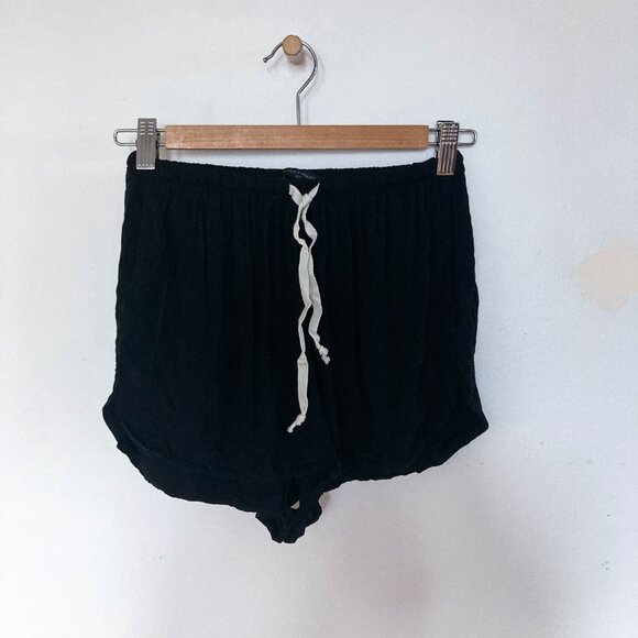 2 FOR $15 Brandy Melville Shorts - Picture 6 of 7